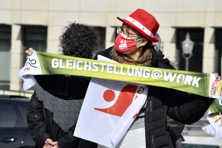 DGB-Aktion zum Equal Pay Day in Berlin