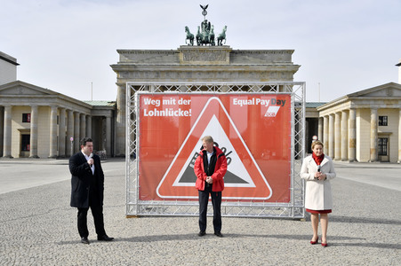 DGB-Aktion zum Equal Pay Day in Berlin