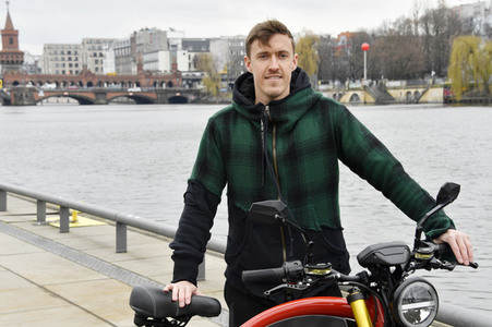 Fototermin mit Max Kruse und Aaron Troschke in Berlin