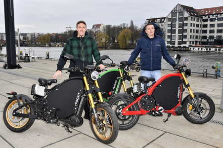 Fototermin mit Max Kruse und Aaron Troschke in Berlin