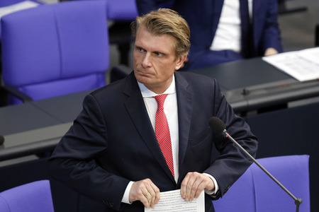 208. Sitzung des Deutschen Bundestages in Berlin