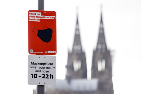 Symbolfoto Maskenpflicht