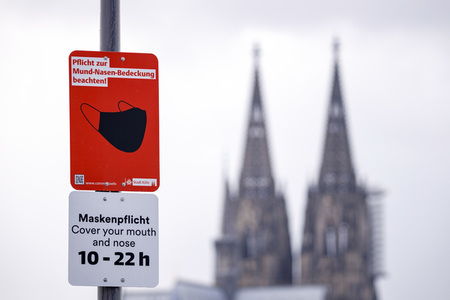 Symbolfoto Maskenpflicht