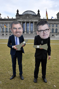 Protestaktion 'Keine Kampfdrohnen für die Bundeswehr!' in Berlin