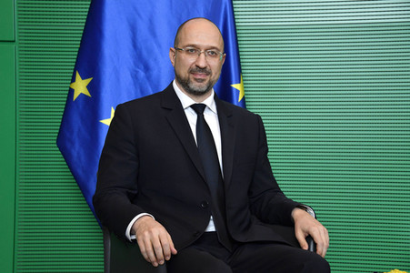 Fototermin mit Wolfgang Schäuble und Denys Schmyhal in Berlin