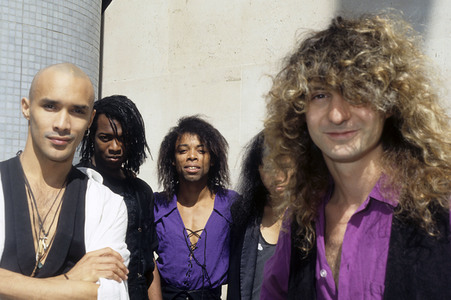 Photoshooting mit Dan Reed Network in London