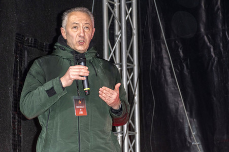 Alarmstufe Rot - Alster in Flammen in Hamburg