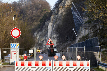 Symbolfoto Hangsicherungsarbeiten