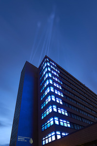 Lichtinstallation zum Weltwassertag in Hannover