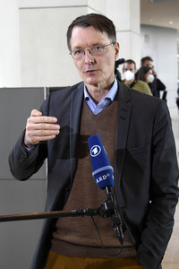 217. Sitzung des Deutschen Bundestages in Berlin