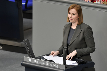 217. Sitzung des Deutschen Bundestages in Berlin