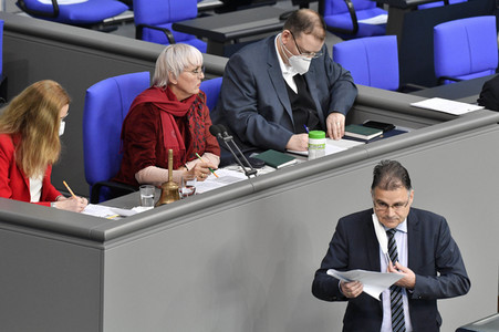 217. Sitzung des Deutschen Bundestages in Berlin