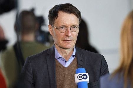 217. Sitzung des Deutschen Bundestages in Berlin