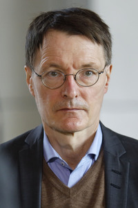 217. Sitzung des Deutschen Bundestages in Berlin