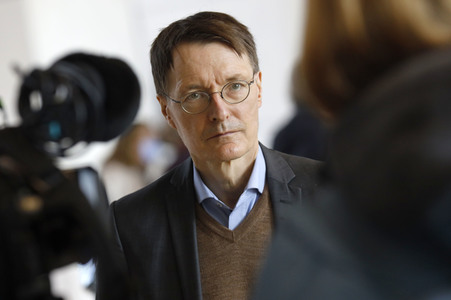 217. Sitzung des Deutschen Bundestages in Berlin