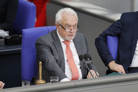 217. Sitzung des Deutschen Bundestages in Berlin