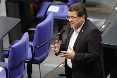 217. Sitzung des Deutschen Bundestages in Berlin