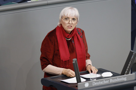 217. Sitzung des Deutschen Bundestages in Berlin