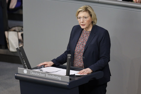 217. Sitzung des Deutschen Bundestages in Berlin