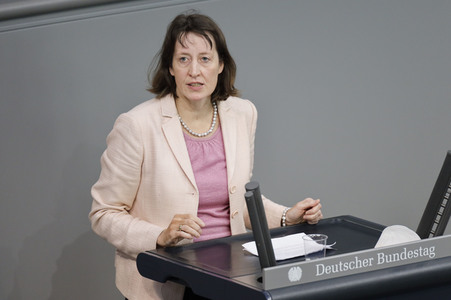 217. Sitzung des Deutschen Bundestages in Berlin