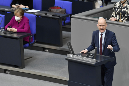 218. Sitzung des Deutschen Bundestages in Berlin