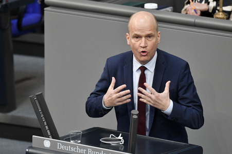 218. Sitzung des Deutschen Bundestages in Berlin