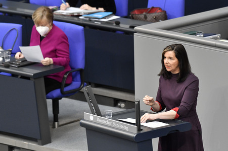 218. Sitzung des Deutschen Bundestages in Berlin