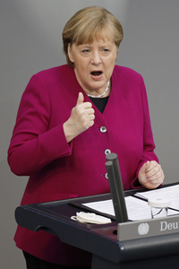 218. Sitzung des Deutschen Bundestages in Berlin