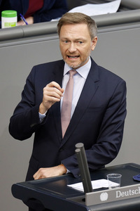 218. Sitzung des Deutschen Bundestages in Berlin