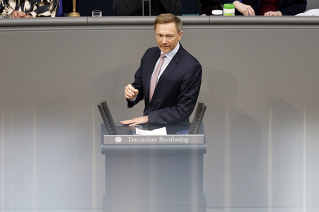 218. Sitzung des Deutschen Bundestages in Berlin