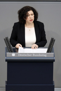 218. Sitzung des Deutschen Bundestages in Berlin