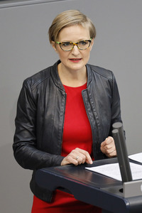 218. Sitzung des Deutschen Bundestages in Berlin