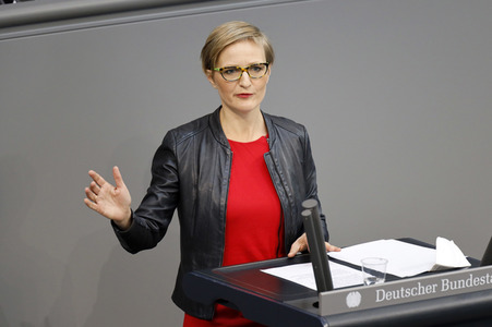 218. Sitzung des Deutschen Bundestages in Berlin