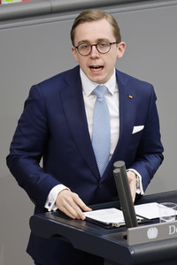 218. Sitzung des Deutschen Bundestages in Berlin