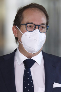 218. Sitzung des Deutschen Bundestages in Berlin