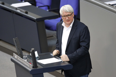 218. Sitzung des Deutschen Bundestages in Berlin