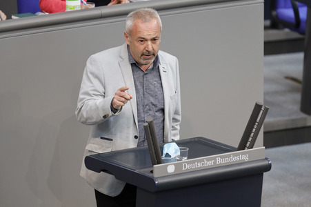 218. Sitzung des Deutschen Bundestages in Berlin