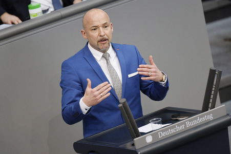 218. Sitzung des Deutschen Bundestages in Berlin