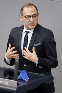 218. Sitzung des Deutschen Bundestages in Berlin