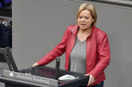 219. Sitzung des Deutschen Bundestages in Berlin