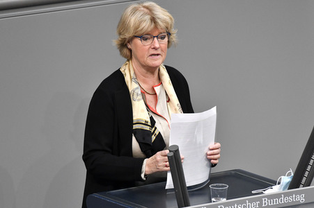 219. Sitzung des Deutschen Bundestages in Berlin