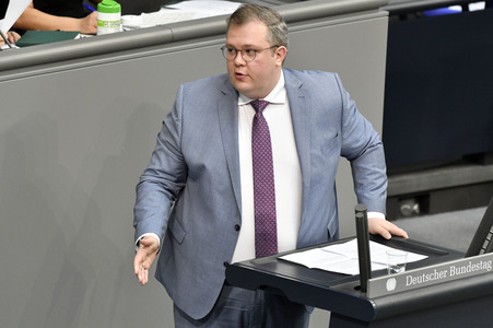 219. Sitzung des Deutschen Bundestages in Berlin