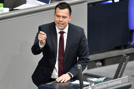 219. Sitzung des Deutschen Bundestages in Berlin