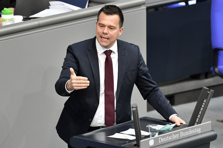 219. Sitzung des Deutschen Bundestages in Berlin