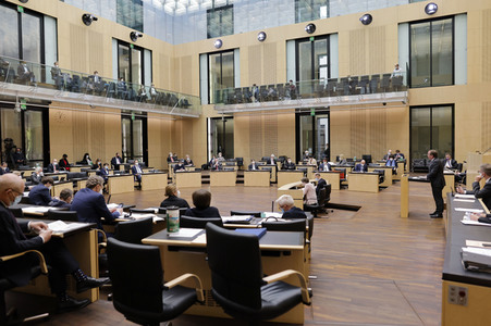 1002. Plenarsitzung des Bundesrates in Berlin