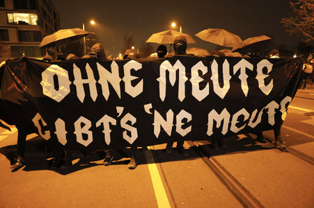 Protestaktion 'Chaos für die Meute! Tag X Demo!' in Berlin