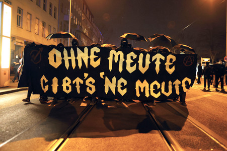 Protestaktion 'Chaos für die Meute! Tag X Demo!' in Berlin