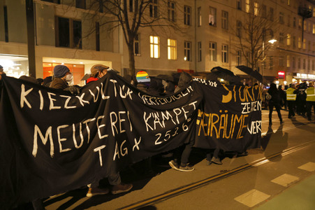Protestaktion 'Chaos für die Meute! Tag X Demo!' in Berlin