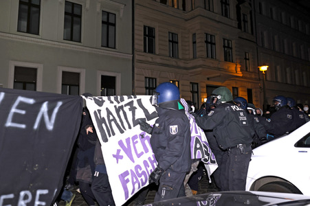 Protestaktion 'Chaos für die Meute! Tag X Demo!' in Berlin