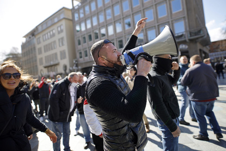 Demo gegen Corona-Maßnahmen in Köln